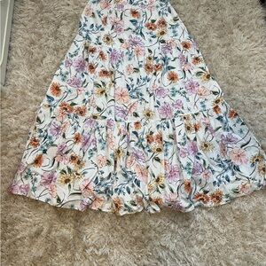 Crown & Ivy Floral White Maxi Skirt